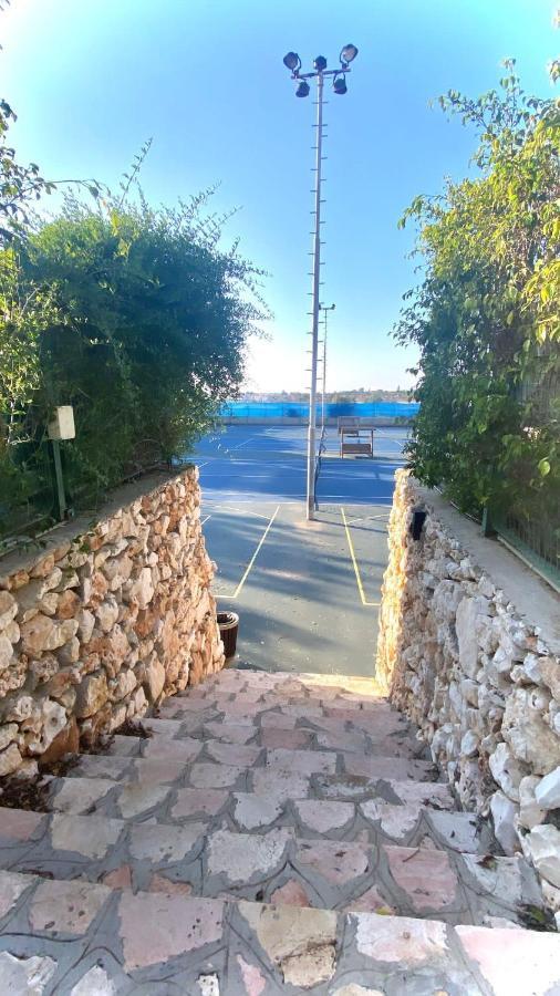 Apartment יולי גולף Caesarea